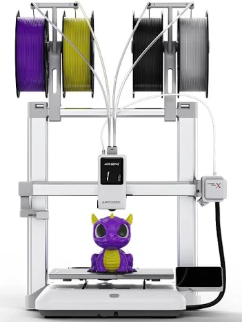 Impressora 3D com peça impressa